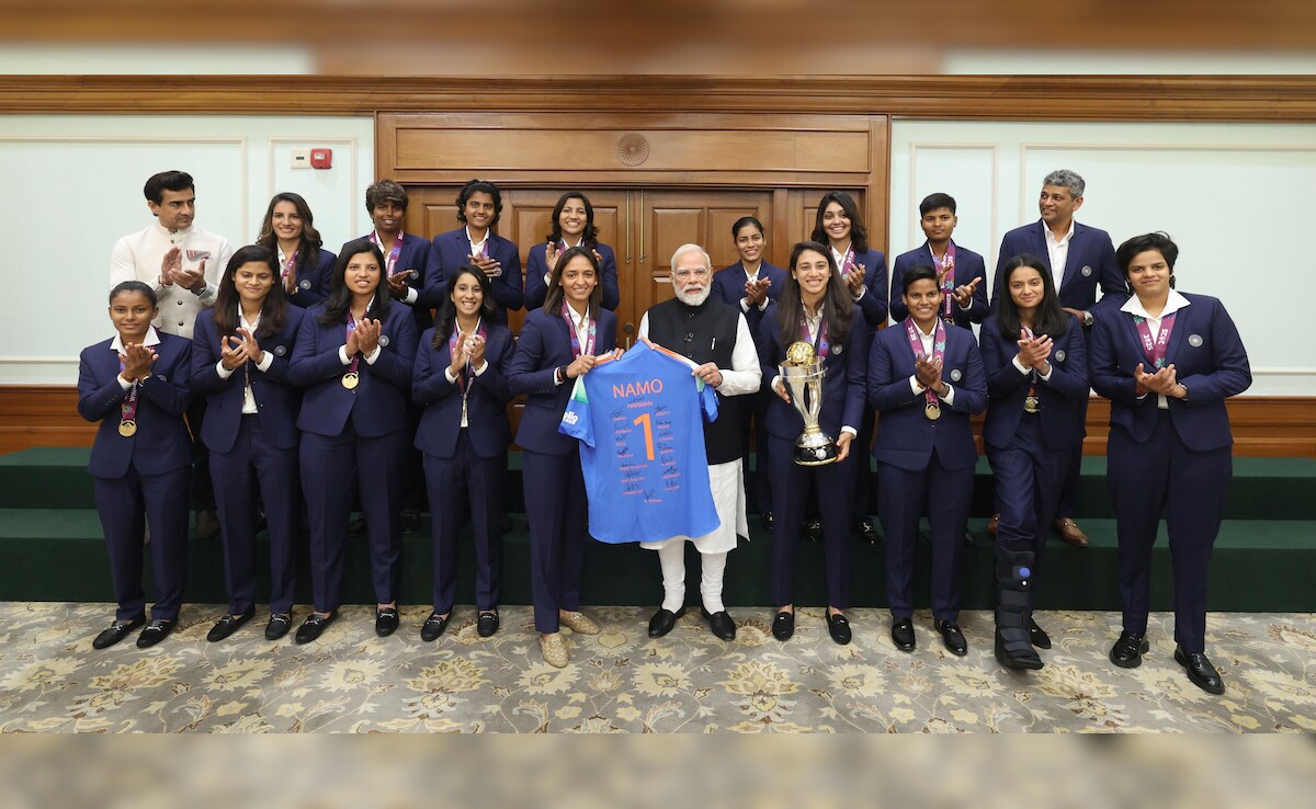 "Want Photo With PM Narendra Modi": Amol Muzumdar Reveals How A Missed Opportunity With King Charles Fuelled India