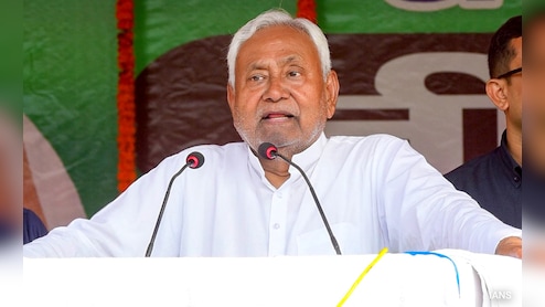 Bihar Election Results 2025: नीतीश के मंत्रियों में कौन कहां से आगे पीछे, जानें हर अपडेट