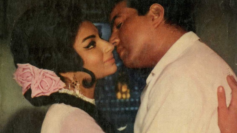 Sharmila Tagore Recalls How Dharmendra Shot <i>Chhalka Ye Jaam</i> Till 7 AM: "No Other Hero Would Have"