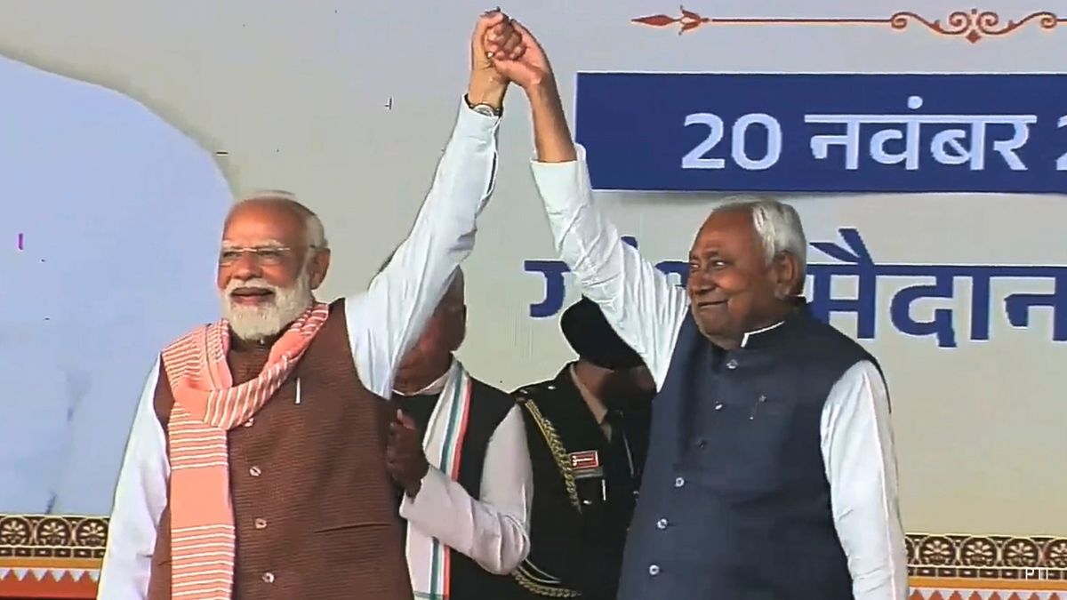 Nitish Kumar Takes Oath As Bihar Chief Minister For Record 10th Time