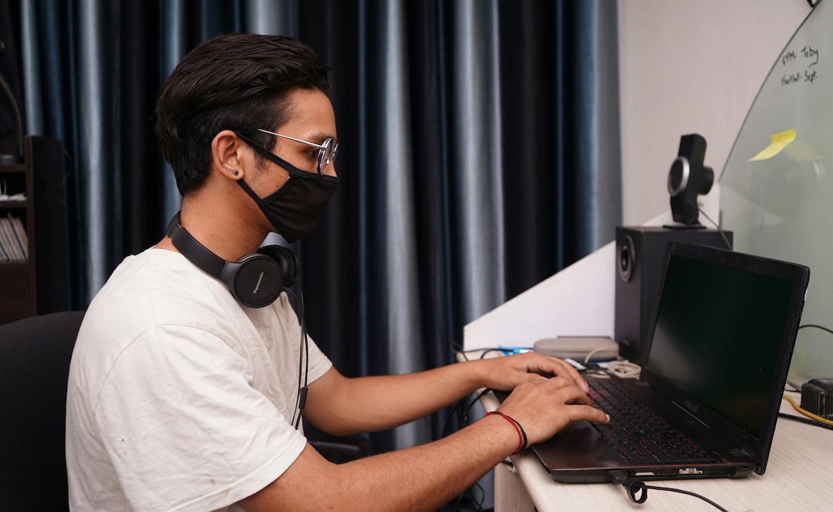 Delhi Manager Rejects Employee's WFH Plea, Says 'Everyone Is Suffering From Pollution'