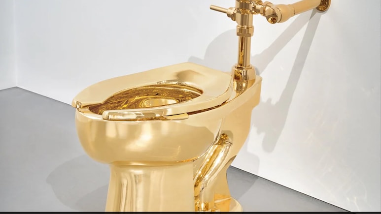 Gold Toilet Called "America" Sold For $12.1 Million At An Auction