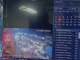 ठीक 6.50 PM,  रेड लाइट, गाड़ियां रुकीं और जोरदार ब्लास्ट, CCTV भी बंद, जानें हुआ क्या था