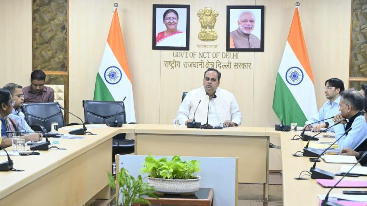 Delhi Health Minister Sets 10-Day Deadline for Hospitals to Resolve Medicine Shortages