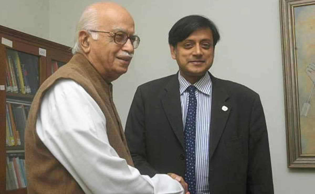 Shashi Tharoor Cites Jawaharlal Nehru, Indira Gandhi To Defend LK Advani