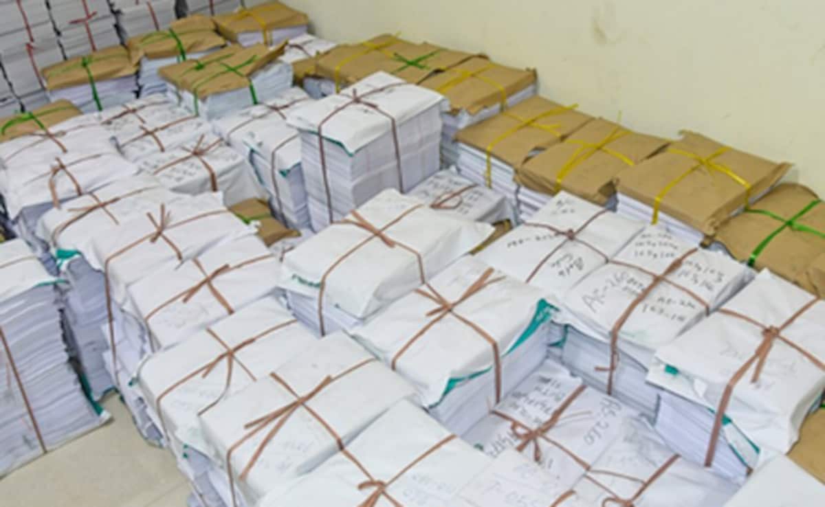 "Can't Do This Anymore": Noida School Teacher Resigns Over SIR Work Pressure