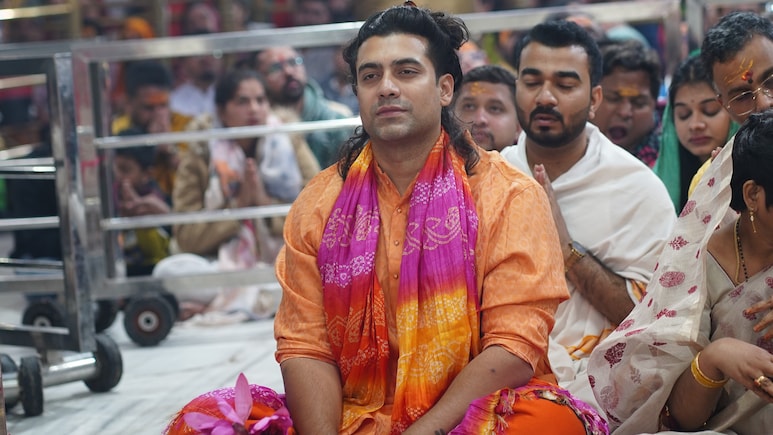 Jubin Nautiyal Offers Prayers At Ujjain's Mahakaleshkar Temple Ahead Of 10-City NDTV Good Times India Tour