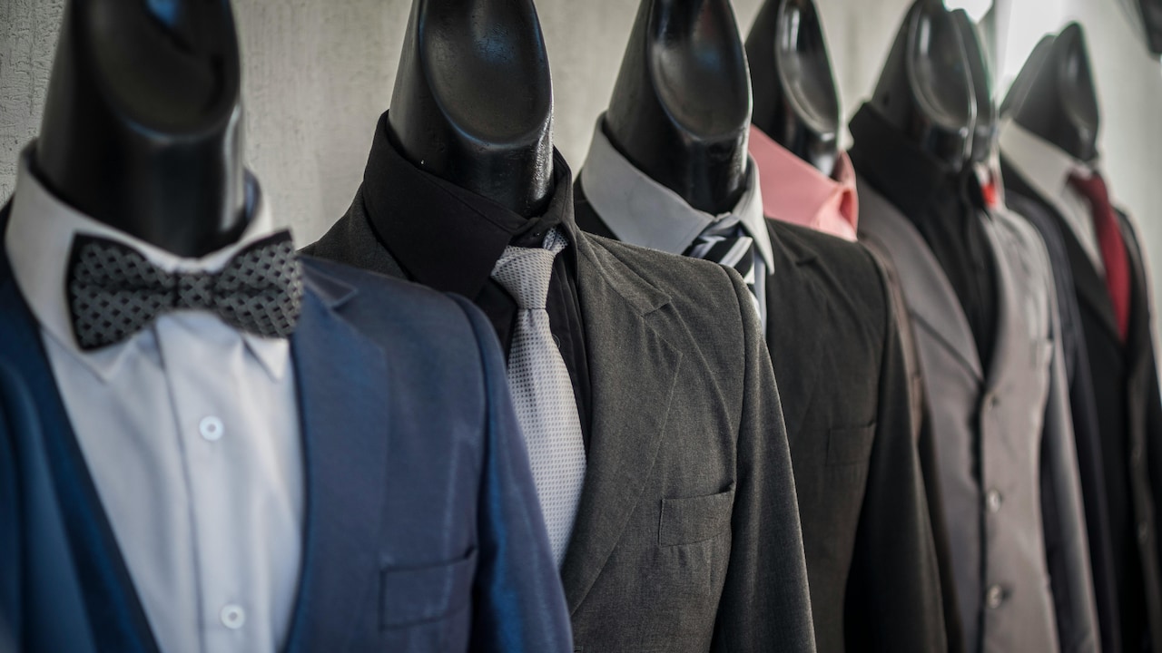 The Ultimate Guide to Weather-Smart Suits: What to Wear in Every Season