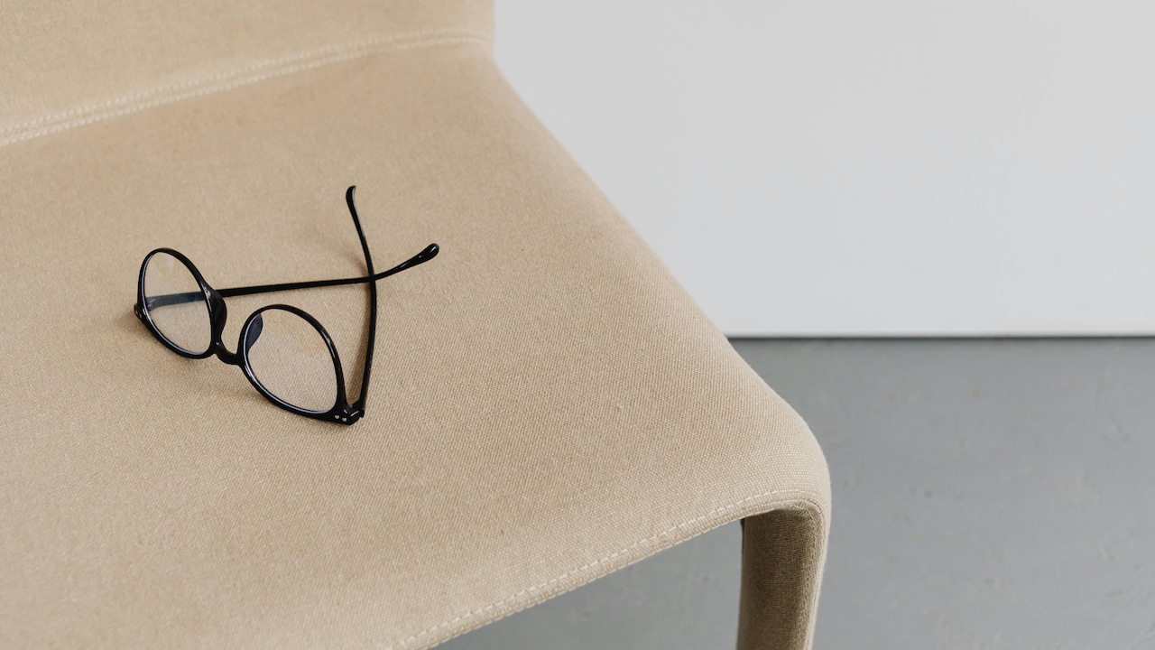 How To Pick Smart Glasses That Dont Look Like Tech Gadgets