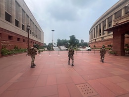संसद की सुरक्षा को लेकर CISF ने लिया बड़ा फैसला, पोस्टिंग नीति में बदलाव के साथ अब चार साल का होगा कार्यकाल