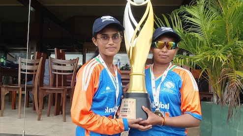 Flying Durga Yewale: गांव की मिट्टी से वर्ल्ड कप तक... अंधेरे में भी तलाशी रोशनी, बैतूल की दुर्गा की अद्भुत रहीं उड़ान