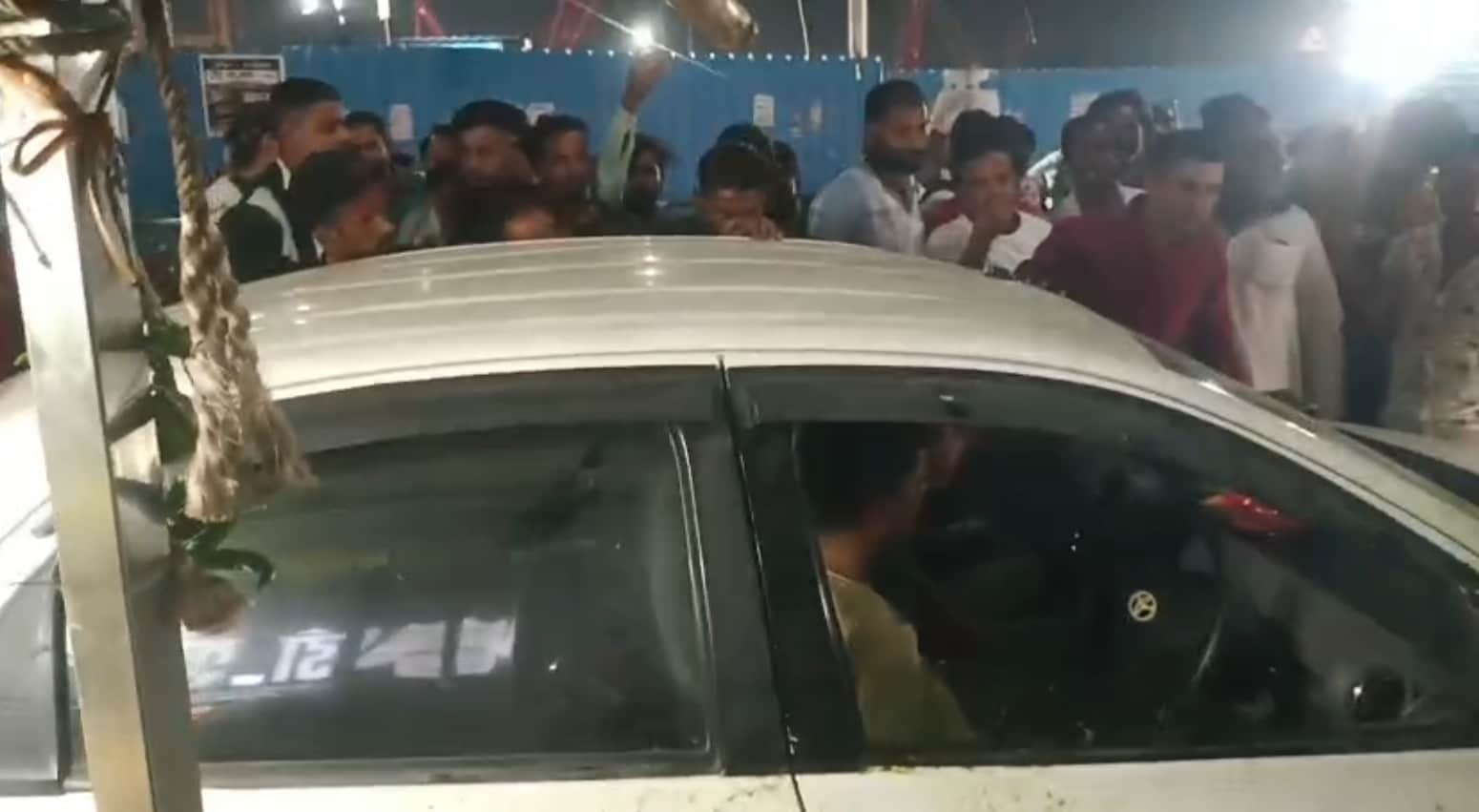 Intoxicated Law Enforcement Officers Cause Multiple Injuries in Bhopal and Indore Incidents