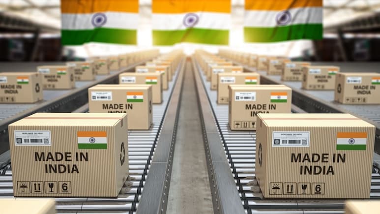 GDP आंकड़े आने से पहले गुड न्‍यूज लेकर आई ये रिपोर्ट, अमेरिकी टैरिफ के बावजूद देश की ग्रोथ रेट 7.5% रहने का अनुमान