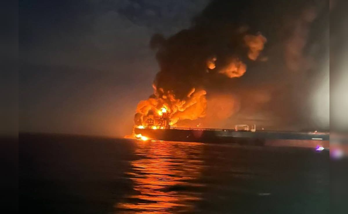 Russische schaduwvlootbemanning vóór drone-aanval