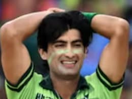 शॉकिंग! पाकिस्तान में अब क्रिकेटरों का भी हुआ बुरा हाल, नसीम शाह के घर पर हुई धुआंधार फायरिंग