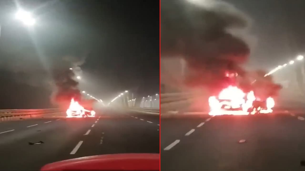 Car Catches Fire After Crashing Into Divider On Bandra-Worli Sea Link