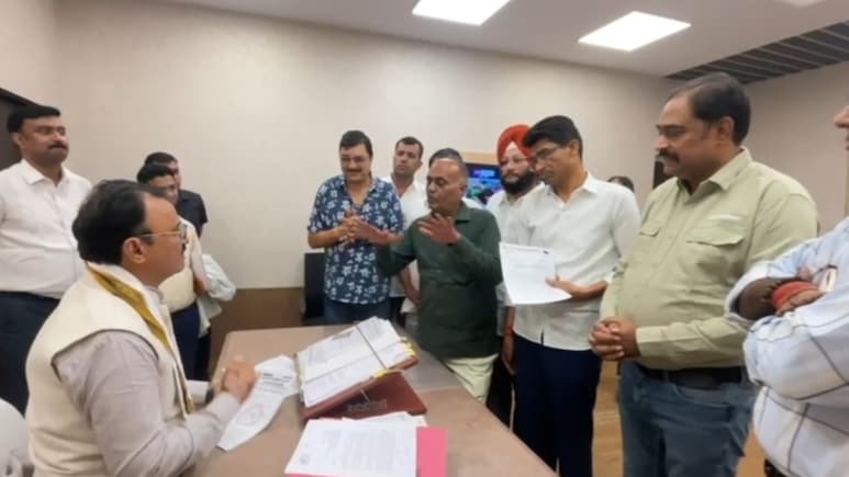 राजस्थान में प्राइवेट बस ऑपरेटर्स की चक्का जाम की तैयारी, सरकार को दिया 24 घंटे का अल्टीमेटम