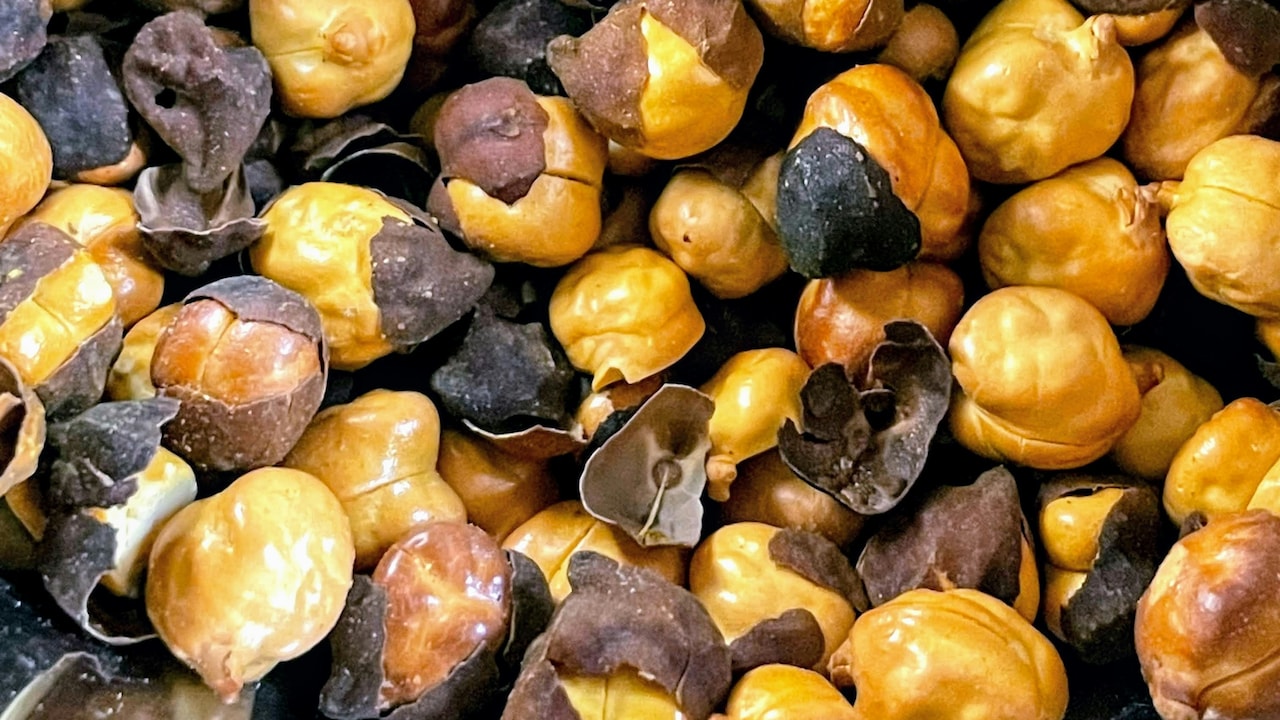 Healthy winter snacks to add to your daily routine for better eating habits Healthy winter snacks to add to your daily routine for better eating habits