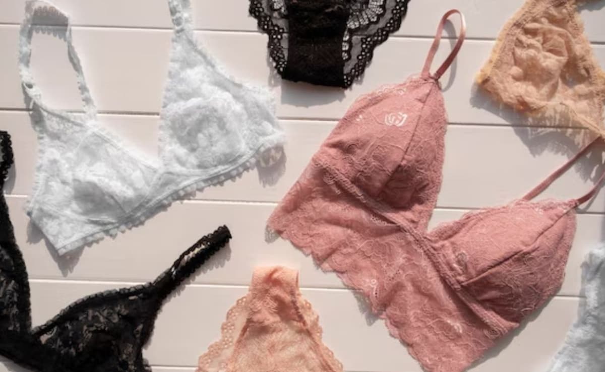 Sweaty bra can cause bacterial and fungal infections. Photo: Freepik Sweaty bra can cause bacterial and fungal infections. Photo: Freepik