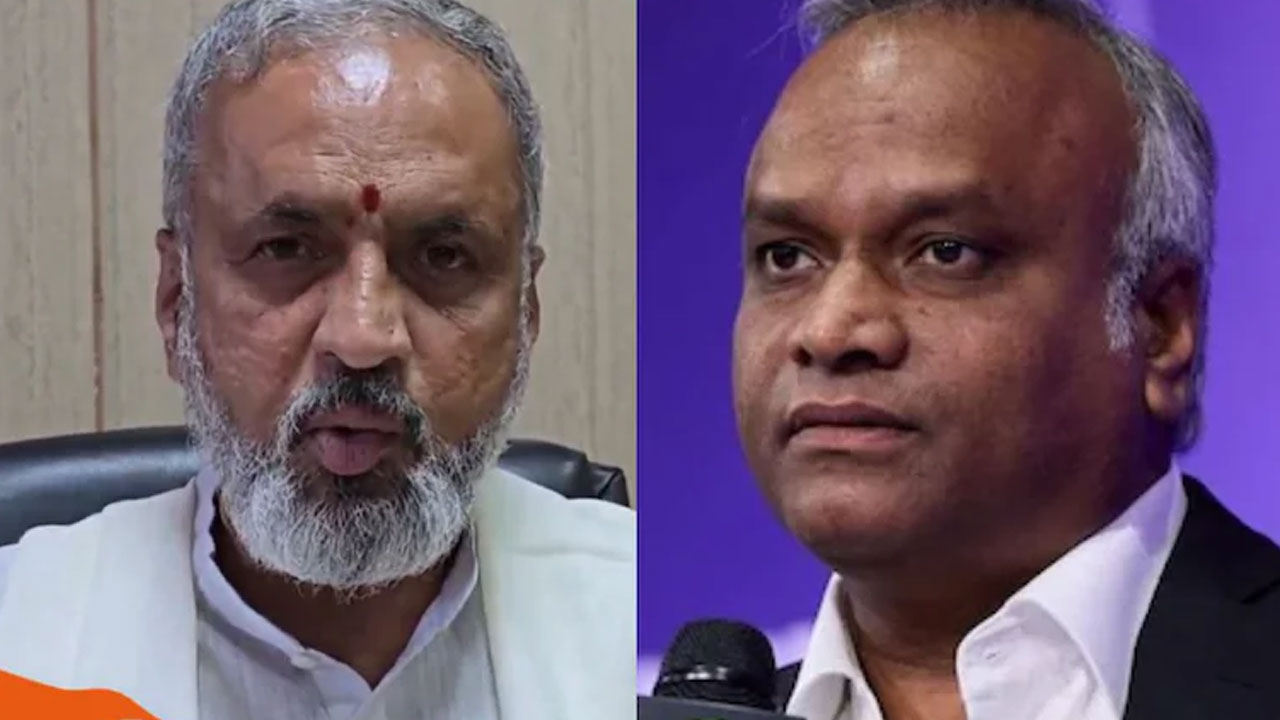 "WhatsApp History": Congress Leader Fact-Checks BJP MP On 'Jana Gana Mana'