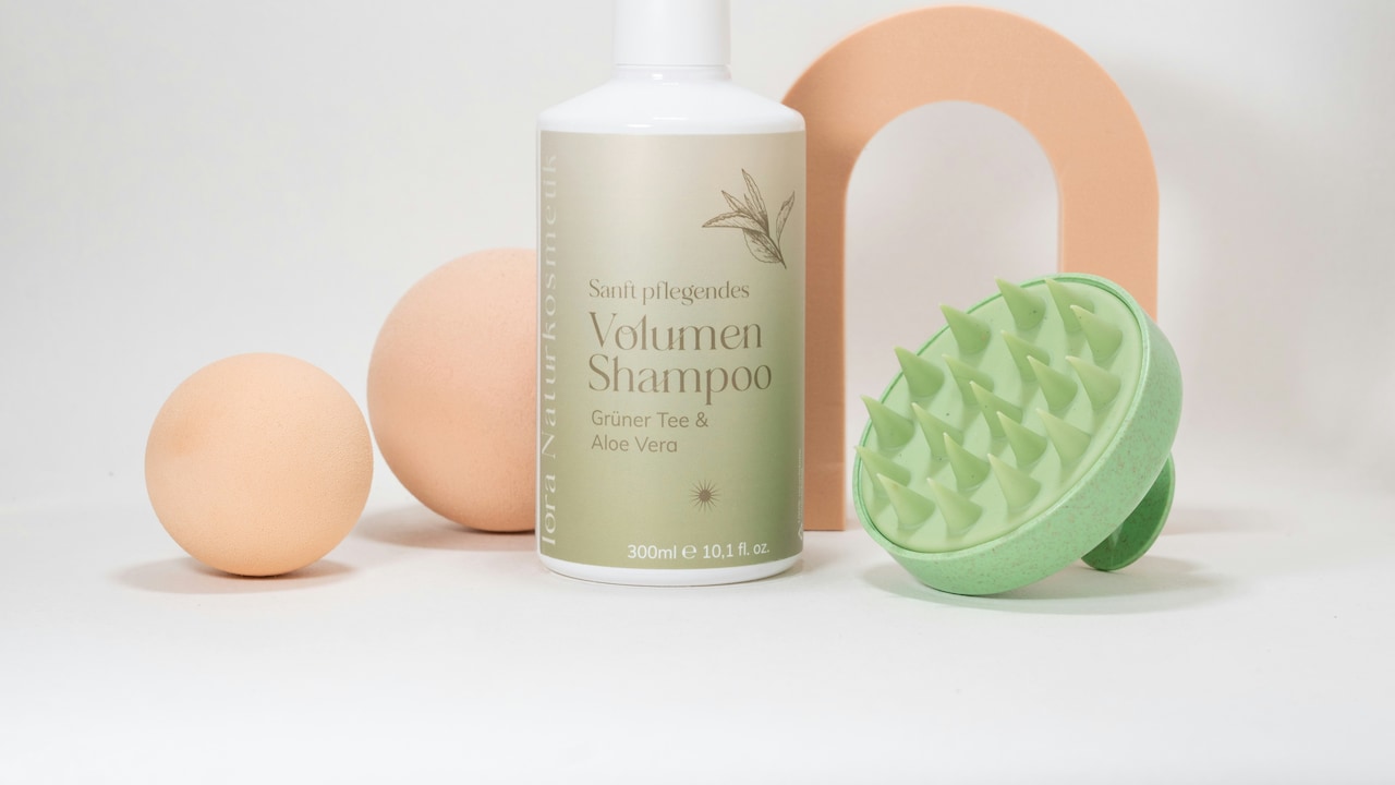 Best Ways to Fix Frizzy Hair in Winter: Simple Tips That Actually Work Best Ways to Fix Frizzy Hair in Winter: Simple Tips That Actually Work