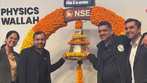 PhysicsWallah IPO: फिजिक्‍सवाला की बंपर लिस्टिंग, मिला 33% प्रीमियम, जिसने लगाए 1 लाख, हो गई 40 हजार की कमाई