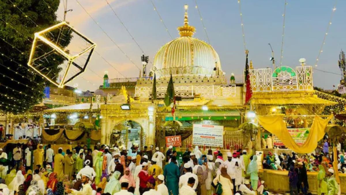 75 साल में पहली बार अजमेर दरगाह में लाइसेंस सिस्टम, विरोध में अंजुमन कमेटी-  माहौल खराब हुआ तो नाजिम जिम्मेदार | Ajmer Khwaja Garib Nawaz Dargah first  time license ...