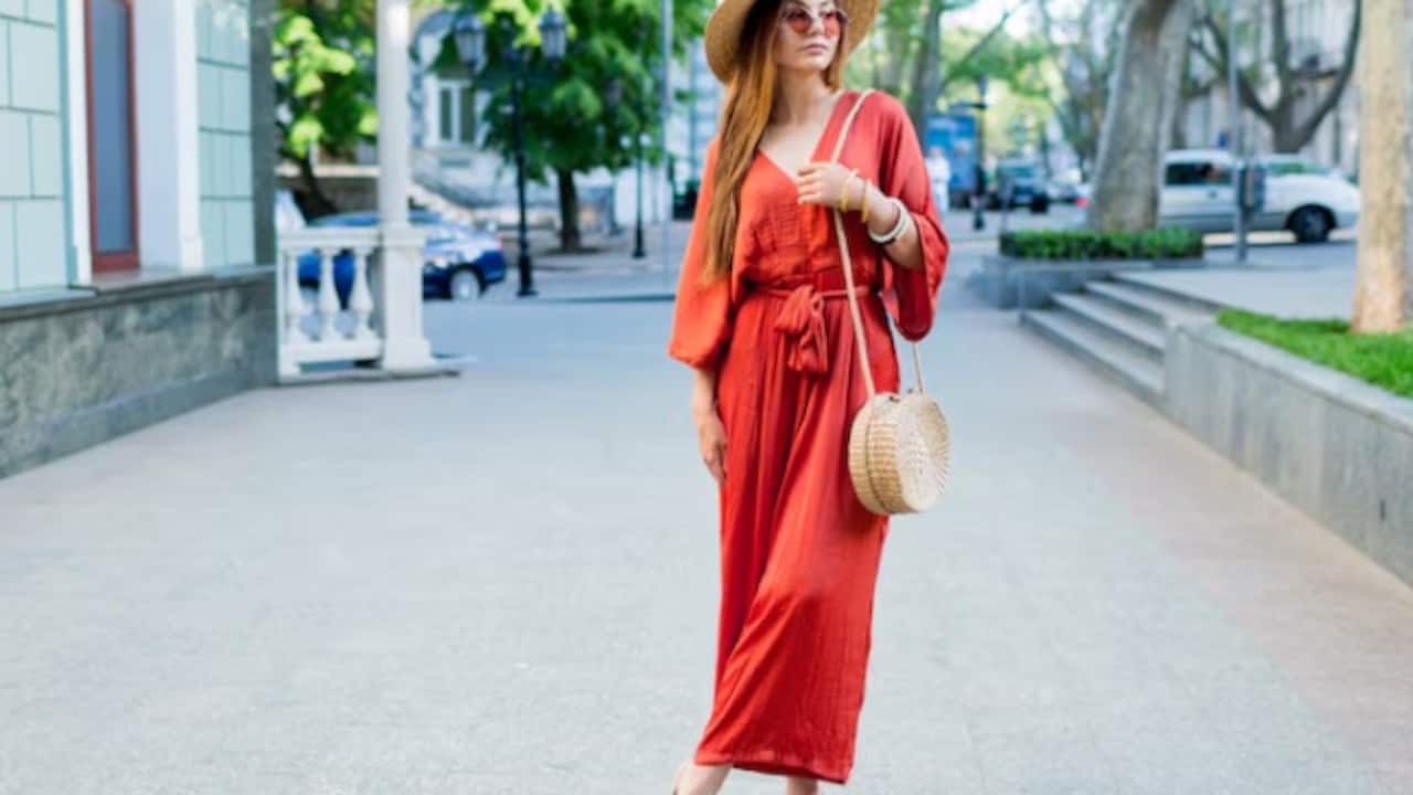 Top 10 Reasons Your Jumpsuit Does Not Fit Right And Expert Tips To Find The Perfect One.