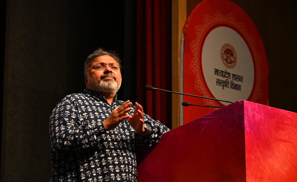 Devdutt Pattanaik: "आज शंका करें तो एंटी नेशनल..." मायथोलॉजी के पीछे का तर्क... विश्वरंग में देवदत्त पटनायक