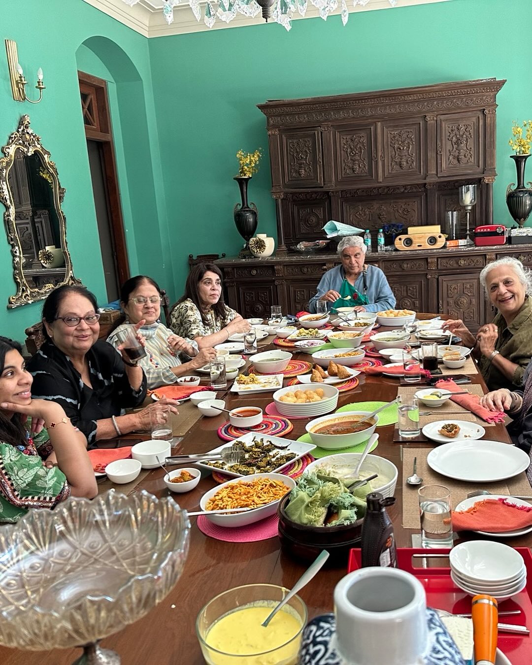 Shabana Azmi Hosts A Lavish Feast For Her 'Gujju Friends'. See Pic