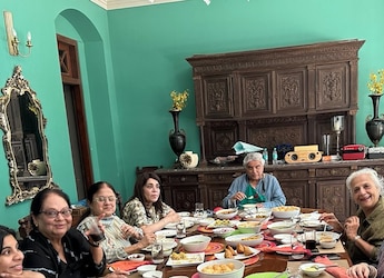 Shabana Azmi's Lavish Feast For Her 'Gujju Friends' Includes Chaat, Pani Puri And More