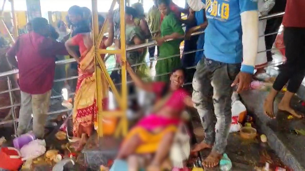 Barricade Collapse Triggers Deadly Stampede At Venkateswara Swamy Temple In Andhra