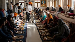 Guru Nanak Jayanti 2025: 5 Must-Try Langar Recipes for Guru Nanak Jayanti
