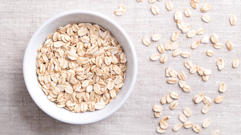 Oats For Weight Loss: Do They Really Help You Shed Kilos?