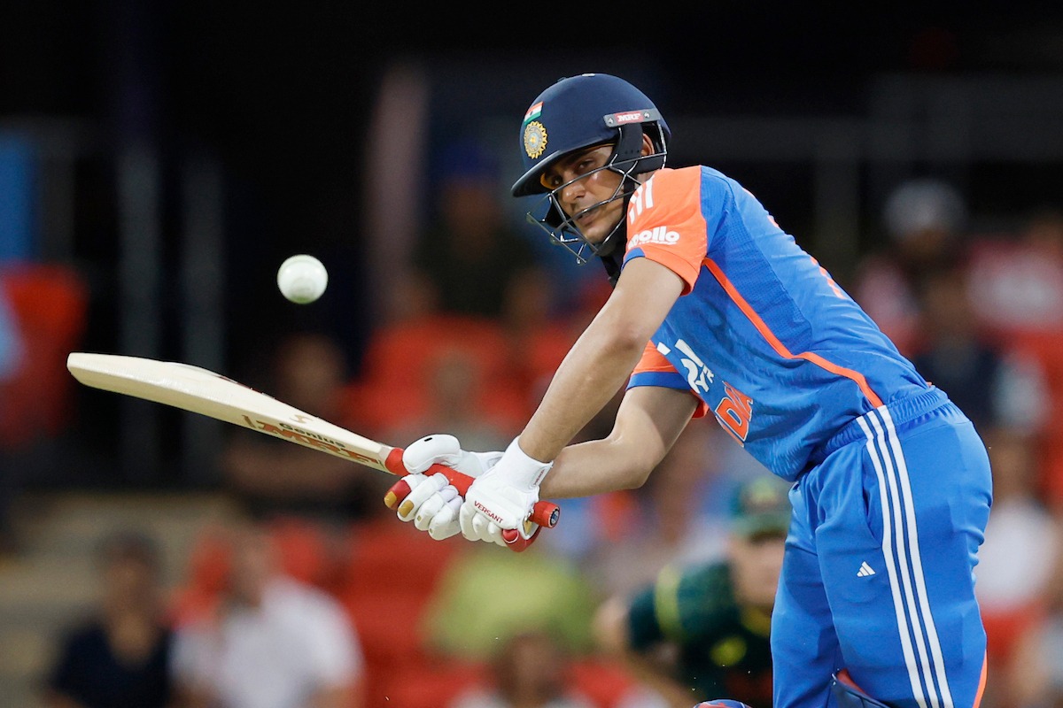 IND vs SA ODI Series: शुभमन गिल वनडे सीरीज से बाहर, कप्तानी की रेस में ये दो नाम सबसे आगे- रिपोर्ट