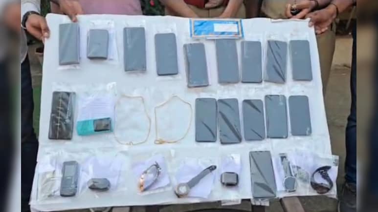 डेटिंग ऐप पर 'दोस्ती का जाल', लॉज में बेहोश कर लाखों की लूट, वसई में दो शातिर महिलाएं गिरफ्तार