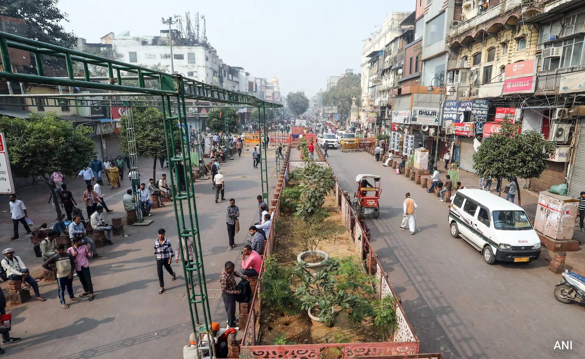 ब्लास्ट के बाद फीकी पड़ी चांदनी चौक की रौनक, आ रहे कम ग्राहक; अब तक इतने सौ करोड़ का नुकसान