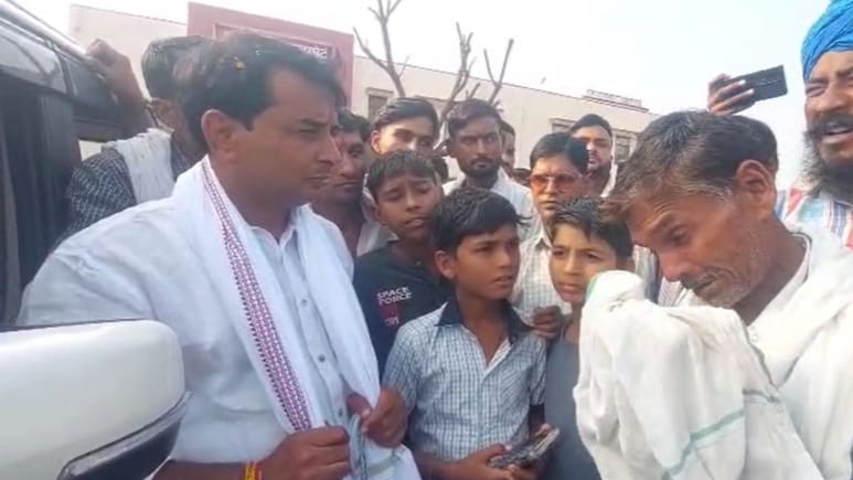 थप्पड़ कांड केस में थाने में हाजरी देने पहुंचे नरेश मीणा ने पुलिस पर लगाया आरोप, कहा- दबाव में काम कर रही