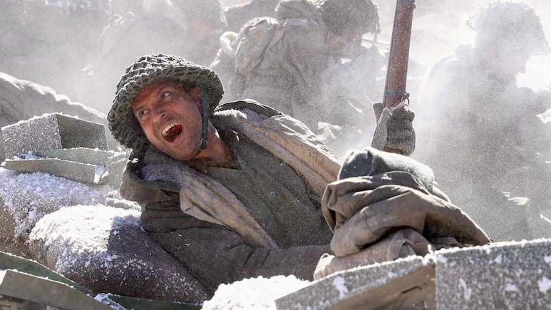 120 Bahadur Box Office Collection Day 1: वॉर पर बनी फिल्म ने पहले दिन कमाए इतने करोड़, हिट के लिए करनी होगी इतनी कमाई