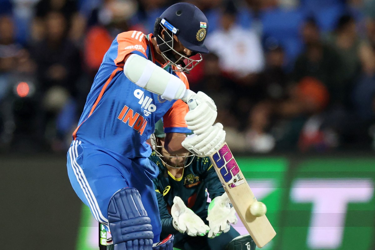India vs Australia LIVE Score, 4th T20I: India Lose 3 Wickets In 10 Balls; All Hopes On Last Game's Hero