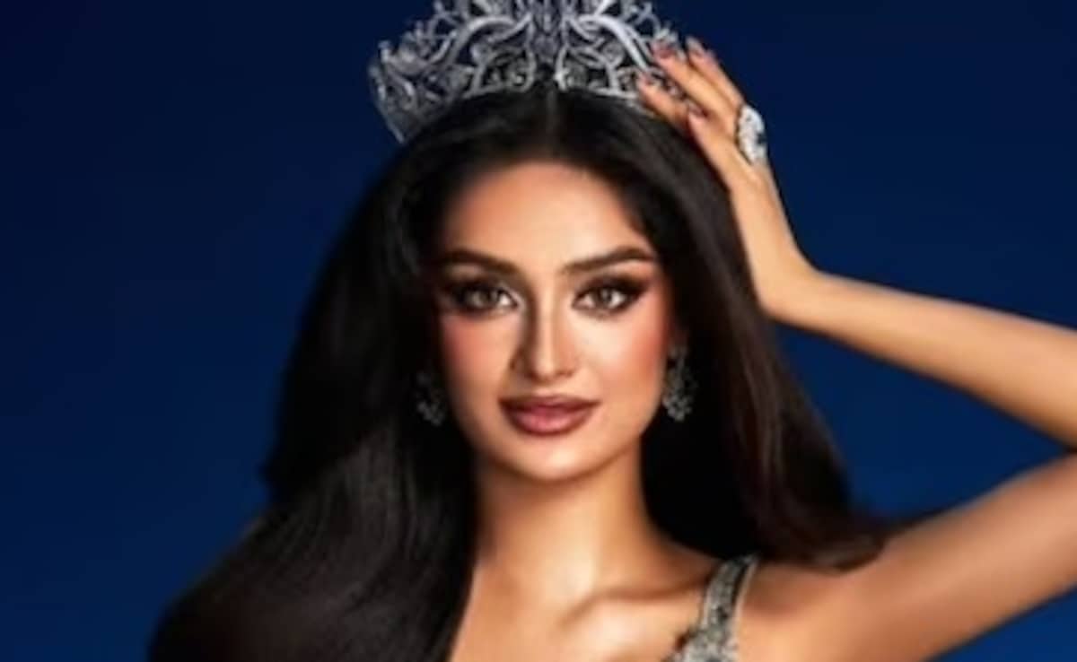 मनिका विश्वकर्मा की 9 तस्वीरें, हर एक फोटो में है बेपनाह खूबसूरती, 5वीं देख कहेंगे- इसे कहते हैं असली इंडियन ब्यूटी...