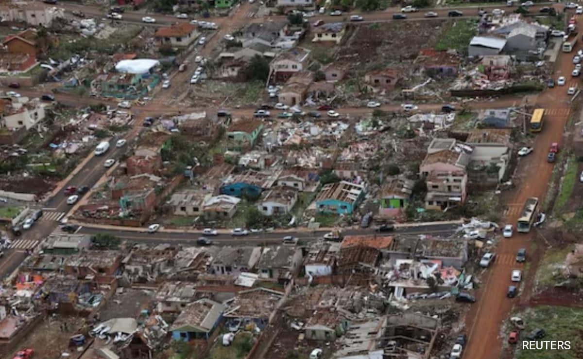 6 Killed, Over 700 Injured In Tornado In Brazil