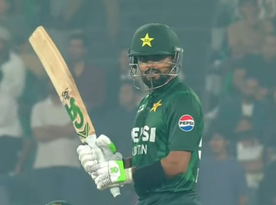 'यहां के हम सिकंदर', रोहित शर्मा का रिकॉर्ड स्वाहा, बाबर आजम बने T20I के नए 'किंग', टॉप 10 में जानें कौन