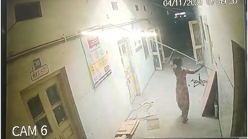 राजस्थान के इस अस्पताल में 'ऑक्सीजन पाइप लाइन' चुरा ले गई नाबालिग लड़की, CCTV में कैद हुई पूरी वारदात