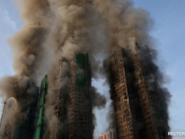 Anti-Corruption Agency Arrests 8 Over Hong Kong Fire That Killed 128