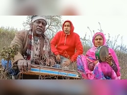 लता-मुकेश का बुजुर्ग कपल ने गाया हिट गाना, इस अंदाज में लगाए सुर सोचना भी हुआ मुश्किल, लोग बोले- इन्हें मंच पर लाओ