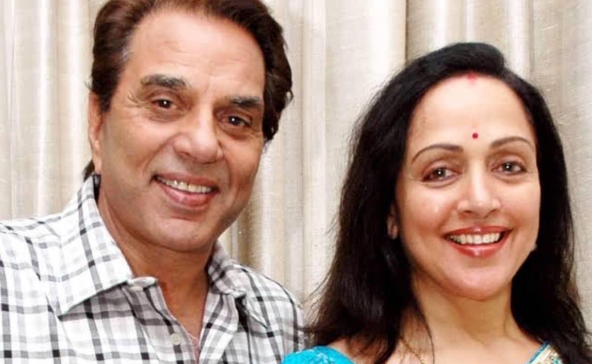 Hema Malini "Relieved" After Dharmendra's Discharge From Hospital, Says "Baaki Sab Upar Wale Ke Haath Mein Hai"