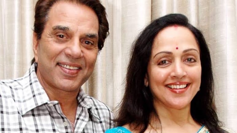 Hema Malini "Relieved" After Dharmendra's Discharge From Hospital, Says <i>"Baaki Sab Upar Wale Ke Haath Mein Hai"</i>