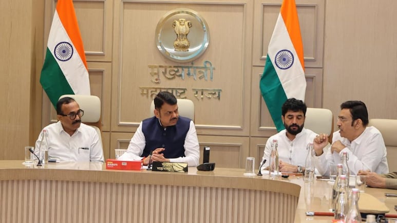 MOA Election : महाराष्ट्र ऑलिम्पिक संघटनेवर 'महायुती'चा फॉर्म्युला? 'पडद्याआड'च्या घटनांनी मोठा ट्विस्ट MOA Election : महाराष्ट्र ऑलिम्पिक संघटनेवर 'महायुती'चा फॉर्म्युला? 'पडद्याआड'च्या घटनांनी मोठा ट्विस्ट