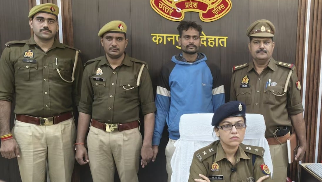 पुलिस की गिरफ्त में आरोपी तांत्रिक.